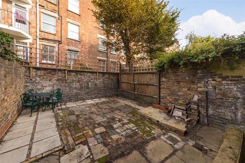 32 Halton Road, London, N1 2EU
