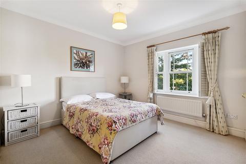 2 bedroom flat for sale, Trinity Church Road, Barnes, London