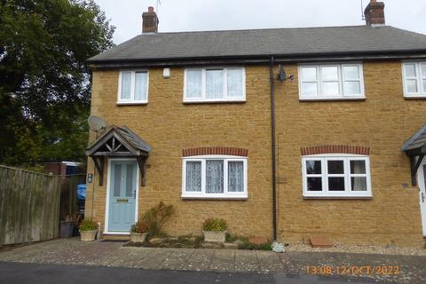 3 bedroom house to rent, Lampreys Lane, South Petherton