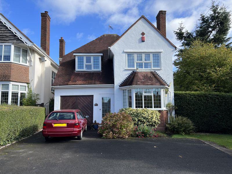 Windmill Lane, Castlecroft, Wolverhampton WV3 4 bed detached house £