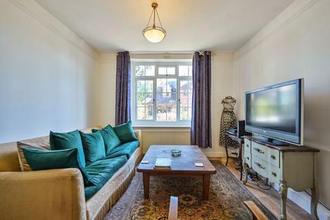 17 Castle Road, Hythe, CT21 5EZ