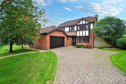 4 bedroom detached house for sale - Brutton Way, Chard, Somerset, TA20