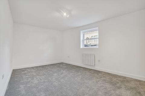 2 bedroom apartment to rent - Catford Hill, Catford, SE6