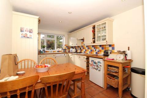 180 Walstead Road, Walsall, WS5 4DN