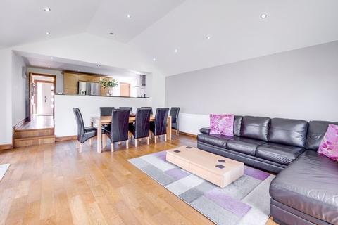 22 Wall Drive, Sutton Coldfield, B74 4DF