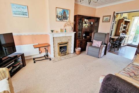 3 bedroom semi-detached house for sale - Howgate Road, Bembridge, Isle of Wight, PO35 5QN