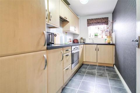 1 bedroom flat for sale, Chain Court, Old Town
