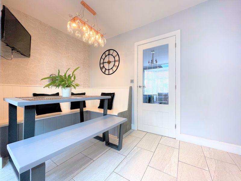 Foredyke Avenue, Hull, HU7 2 bed terraced house £130,000