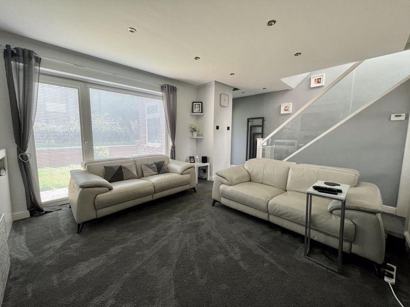 Berry Close, Battle Hill, Wallsend 3 bed end of terrace house £165,000