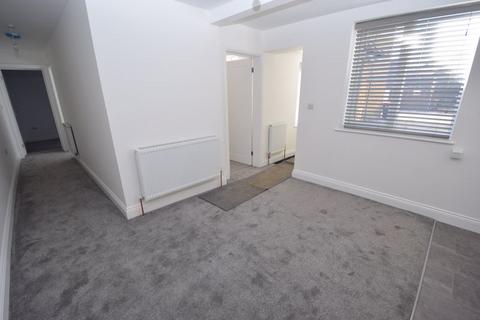 2 bedroom apartment to rent - 10 Park Studios, Park Road, Toddington