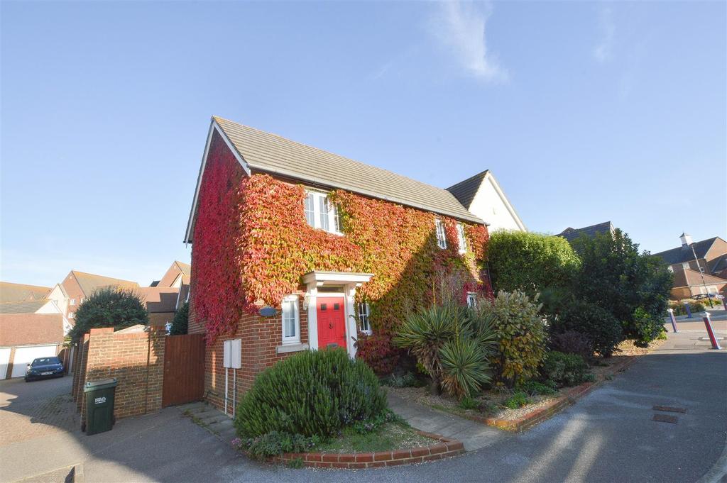 Kingston Quay, Eastbourne 3 bed semidetached house £399,950