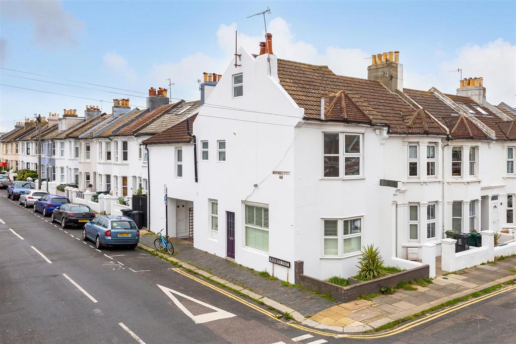 Rutland Road, Hove 2 bed apartment £285,000