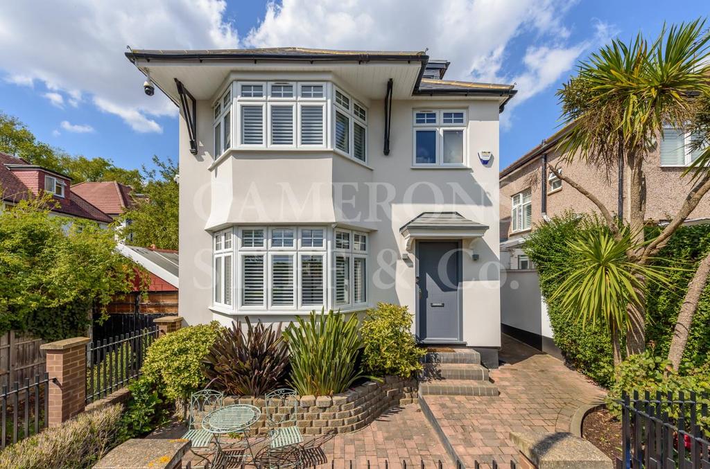 Dollis Hill Avenue, NW2 4 bed house to rent £3,500 pcm (£808 pw)