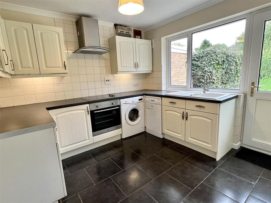 Front Street, Lockington, Driffield 3 bed semidetached bungalow for