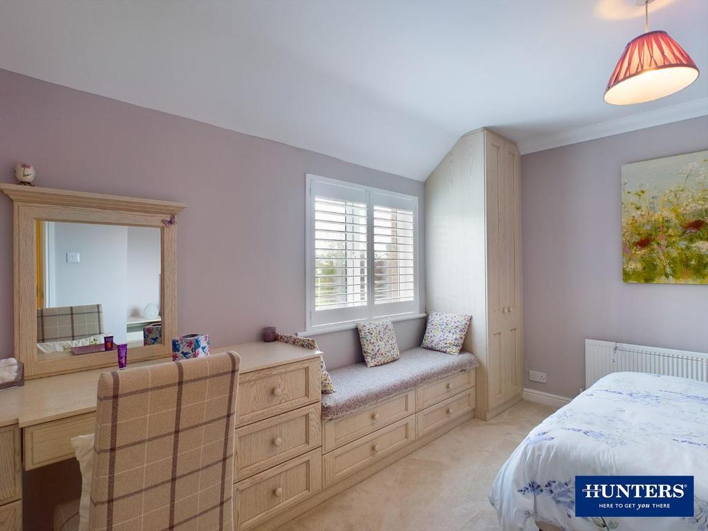 CAM00024 P1-PR0295-STILL32.jpg