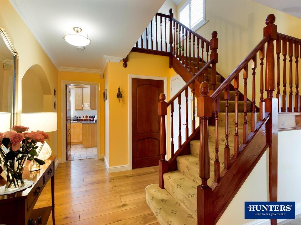 CAM00024 P1-PR0295-STILL16.jpg