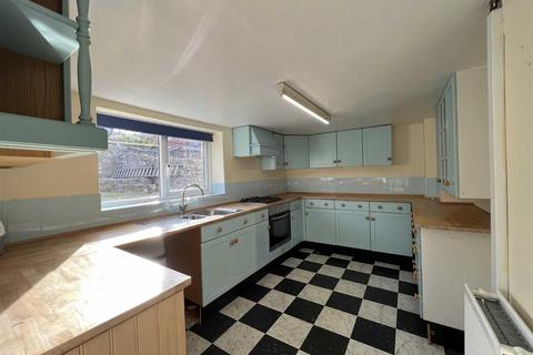 6 Dyfrig Street, Barry, CF62 5TW