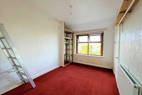 6 Dyfrig Street, Barry, CF62 5TW