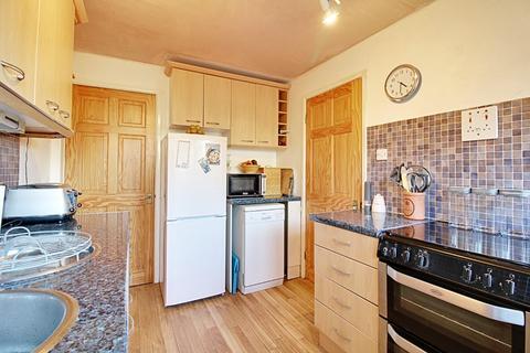 28 Manor Crescent, Pool In Wharfedale, Otley, LS21 1ND