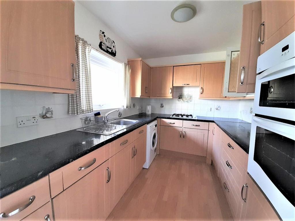 Forrester Green, Colerne, Chippenham 2 bed terraced house for sale £