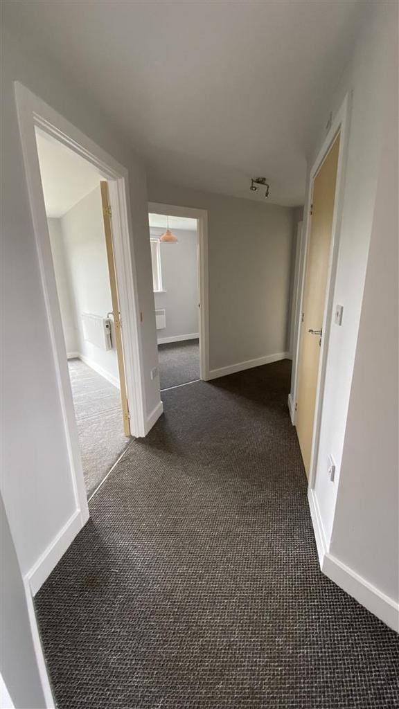 Lawnhurst Avenue, Wythenshawe... 2 bed apartment £175,000