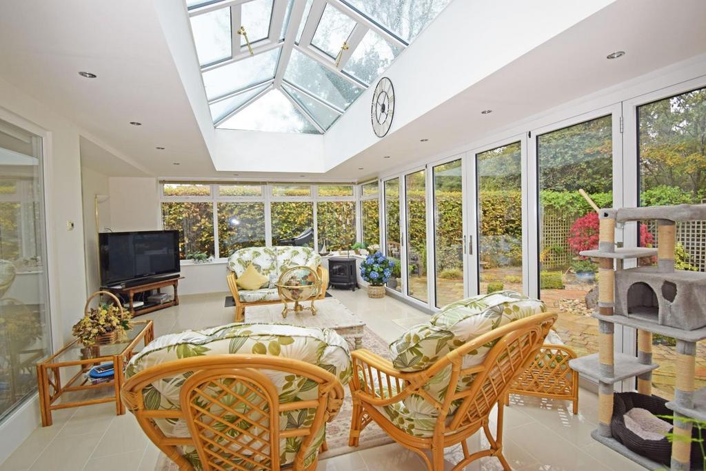 The Bay Trees, garden room b.jpg
