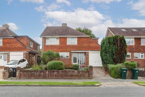 51 Brangwyn Drive, Brighton, BN1 8XB