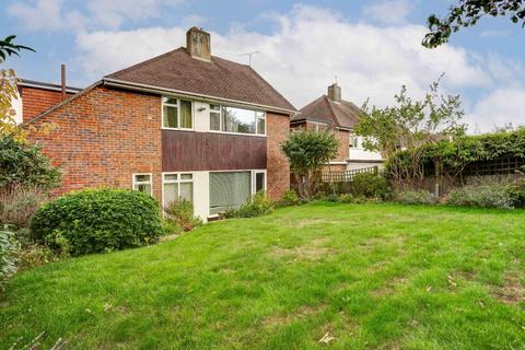 51 Brangwyn Drive, Brighton, BN1 8XB