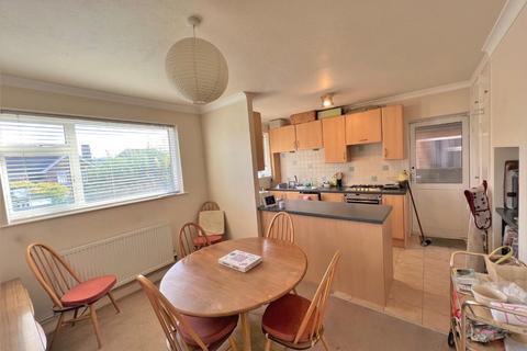 51 Brangwyn Drive, Brighton, BN1 8XB
