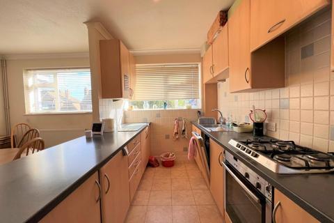 51 Brangwyn Drive, Brighton, BN1 8XB