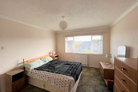 51 Brangwyn Drive, Brighton, BN1 8XB