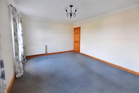 45 Millfields Close, Kilgetty, SA68 0SA