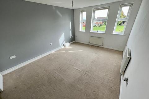 2 bedroom flat for sale - Master Road, Thornaby