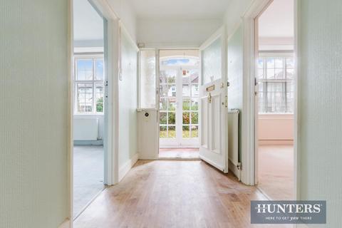 29 Meadowside Road, Cheam, Sutton, SM2 7PG