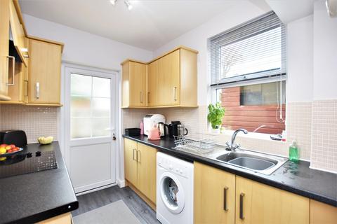 3 bedroom semi-detached house for sale - Park Road, Ulverston