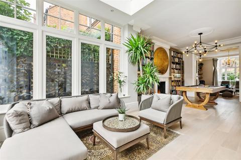 6 Addison Grove, London, W4 1ER