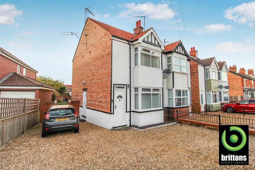 Wootton Road, Gaywood 3 bed semidetached house for sale £260,000