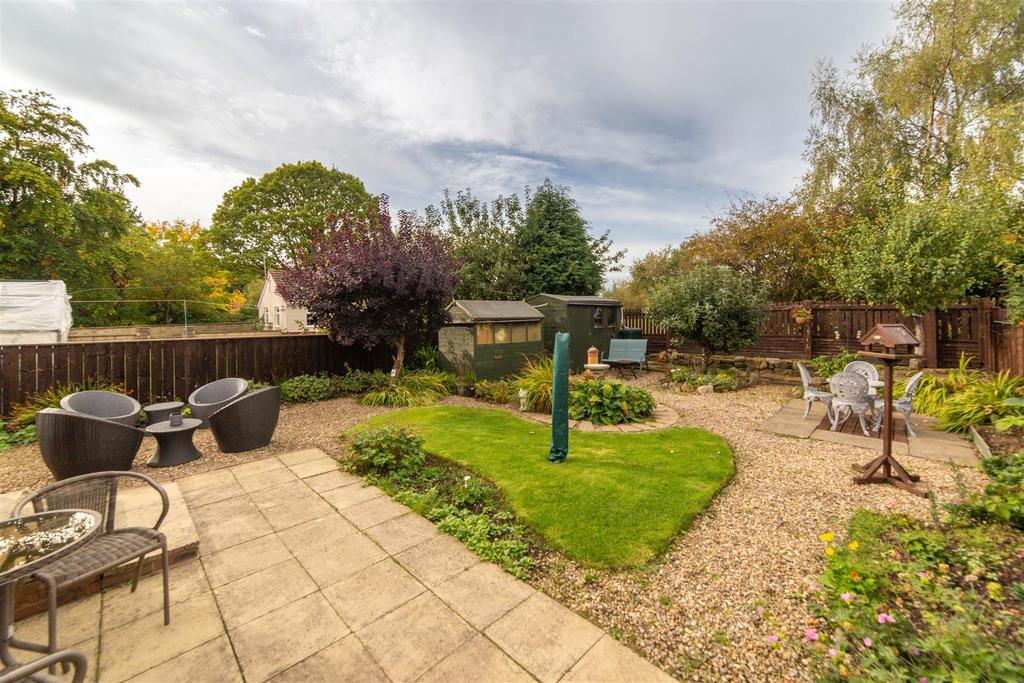 Milford Gardens, Brunton Park, Newcastle Upon Tyne 2 bed semidetached
