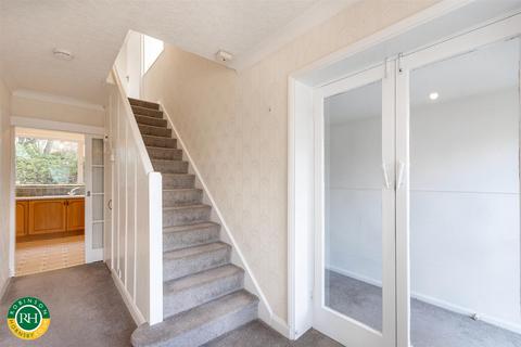 4 Alston Close, Doncaster, DN4 7HD