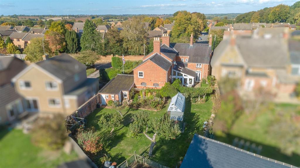 Main Street, East Haddon, Northampton 4 bed detached house £750,000