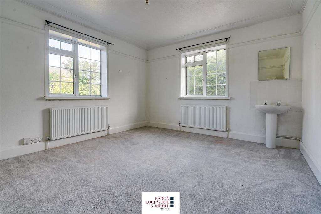 Bedroom 3-1.jpg