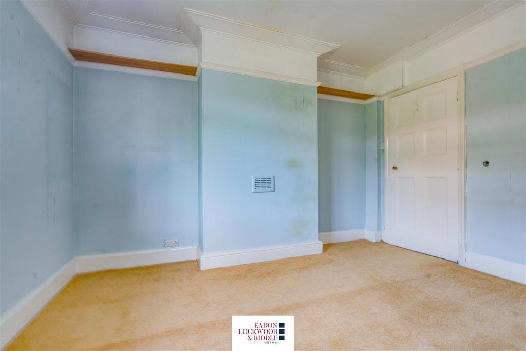 Bedroom 4-1.jpg