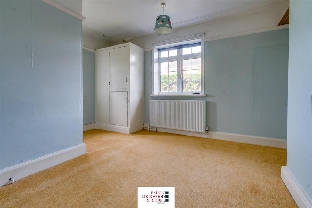 Bedroom 4-2.jpg
