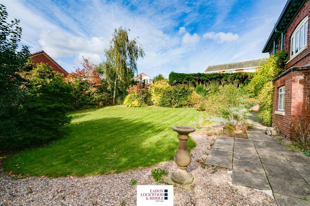 Rear Garden 3.jpg