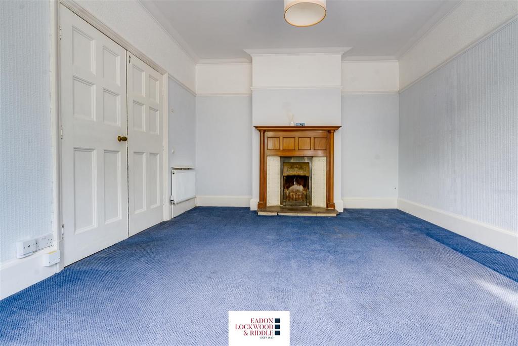 Dining Room 1.jpg