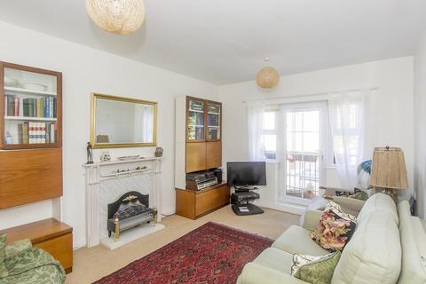2 bedroom retirement property for sale - Symington Way, Market Harborough