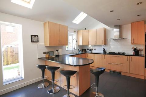 53 Cae Canol, Penarth, CF64 3RL