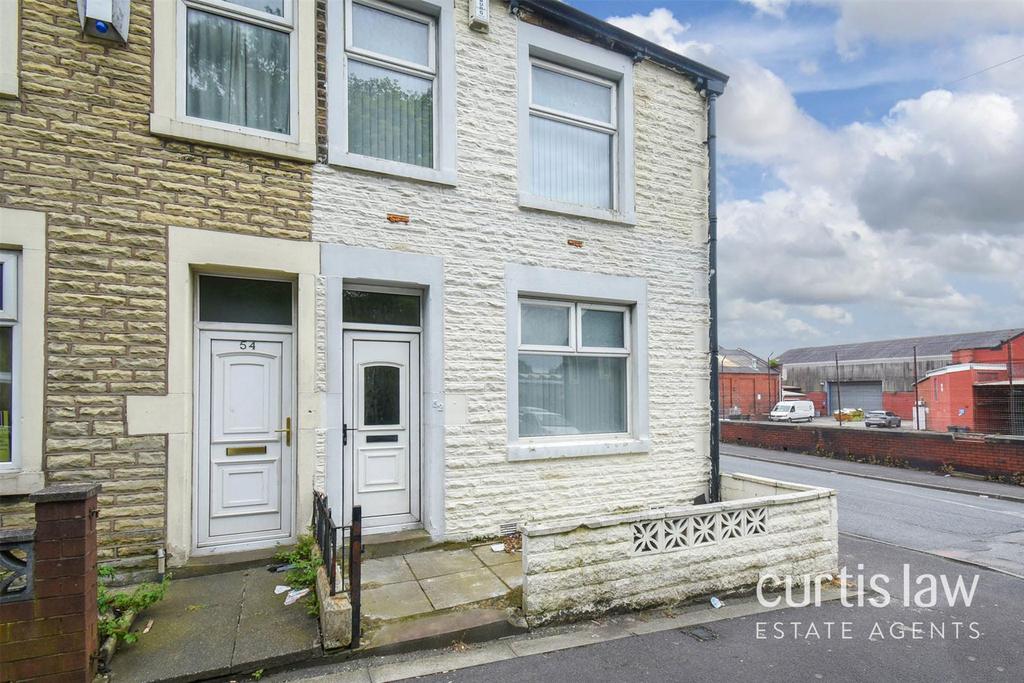 Exchange Street, Accrington 2 bed end of terrace house £70,000