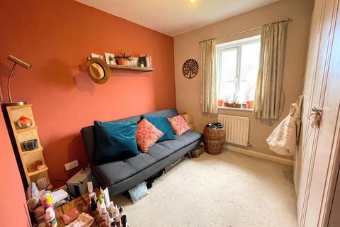 14 Darrowby Drive, Darlington, DL3 0GY