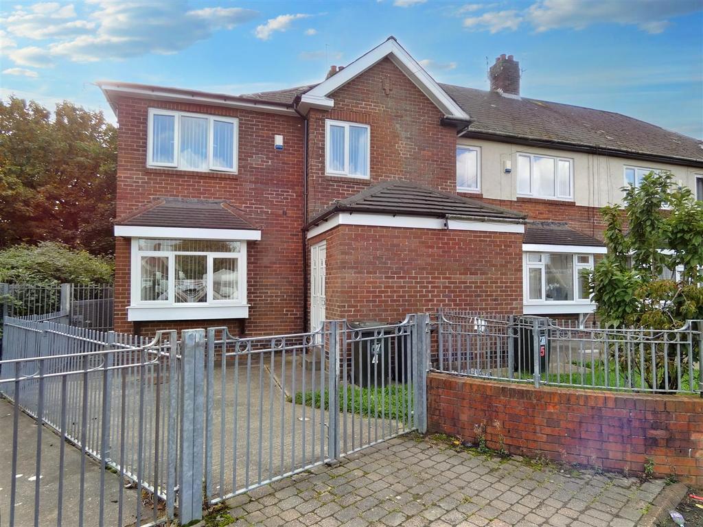 Wincanton Place, North Shields 3 bed end of terrace house £125,000